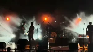 Duman Elleri Ellerime Canlı Albüm Kapağı