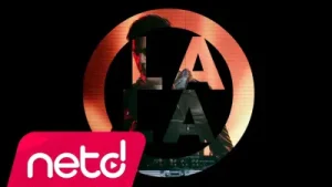 Ece Seçkin O La La Albüm Kapağı