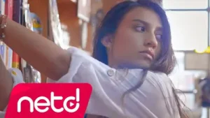 Ekin Ekinci Gel Artık Albüm Kapağı