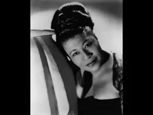 Ella Fitzgerald Misty Albüm Kapağı