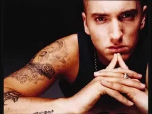 Eminem The Warning Albüm Kapağı