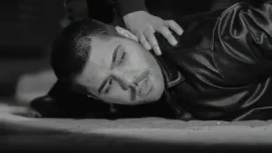 Emir Can İğrek Memur