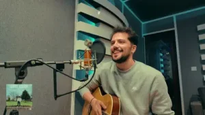 Emre Aslan Aklımda Albüm Kapağı