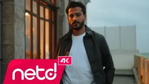 Emre Ayaz Vur Gitsin Albüm Kapağı