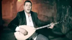 Engin Nurşani Gözün Aydın Albüm Kapağı