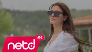 Esney Yaralı Kalp Albüm Kapağı