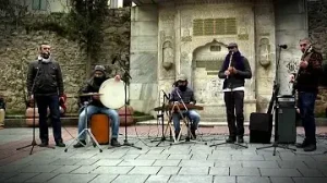 Ethnic Band Gel Gör Beni Albüm Kapağı