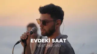 Evdeki Saat Sustum Live Performance Casa Sunsets On The Road