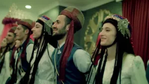 Ez Cumo Cumo Gittim Servan Zana Kürtçe Klip Albüm Kapağı