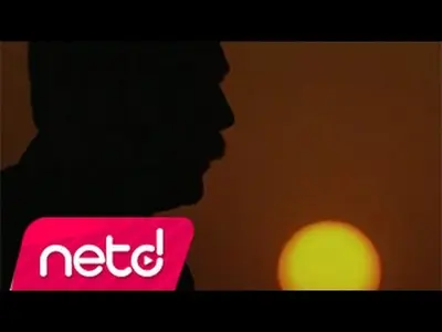 Fatih Kısaparmak Yağmur Yağar video klibi