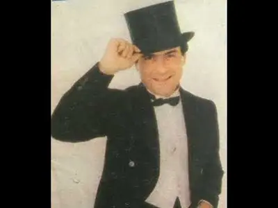 Ferdi Özbeğen - Eski Göz Ağrısı video klibi