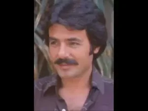 Ferdi Tayfur Aşık Oldum Ben Sana Albüm Kapağı