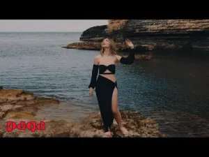 Funda Sarılınca Sana Albüm Kapağı