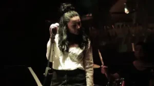 Gamze Öz Bir Rüzgar Esti Halil Sezai