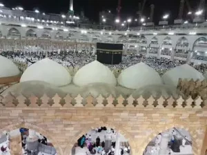 Geylani Karaarslan Mekke’nin Dağları Albüm Kapağı