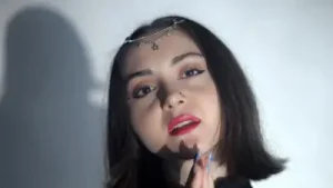 Gökçe Özgül Rüzgar Gibi Albüm Kapağı