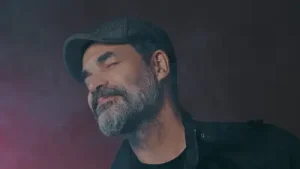 Gönlümüzü Kıran Kırsın Uğur Işılak Shorts Albüm Kapağı