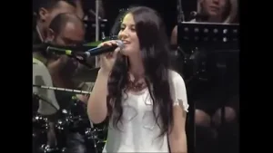 Grup Yorum Halay Potpori Albüm Kapağı