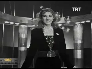 Gülden Karaböcek Yılların Hüznü Albüm Kapağı