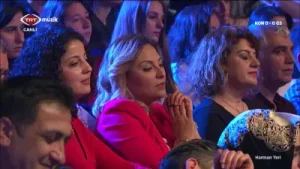 Güler Duman Esra Er Ekinci Bu Devran Albüm Kapağı