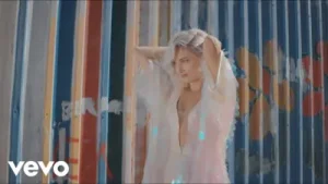 Güliz Ayla Bilirkişi Albüm Kapağı