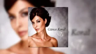 Günce Koral Siyah Beyaz