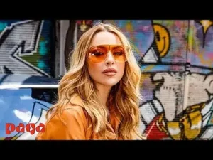 Hadise Geliyorum Yanına Albüm Kapağı