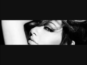Hadise Who Am I