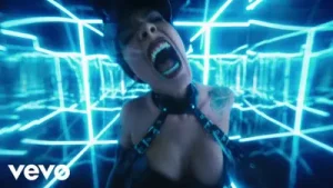 Halsey Nightmare Albüm Kapağı