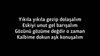 Hande Yener Alt Dudak Lyrics