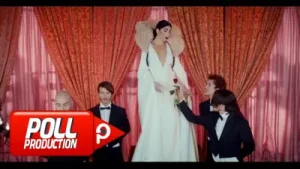 Hande Yener Sebastian Albüm Kapağı