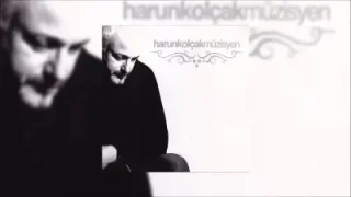 Harun Kolçak Yüreğinden Öperim
