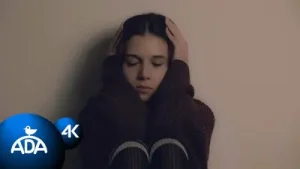 Hazal Zeybek Halledicem Albüm Kapağı
