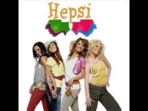 Hepsi Çok Güzelsin Albüm Kapağı