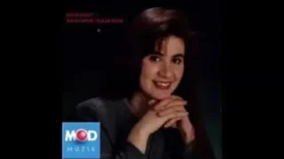 Hülya Polat Dur Dur