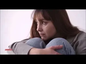 Huri Sapan Dünyanın Kahrına Alıştım Artık Albüm Kapağı
