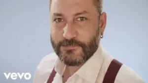Hüsnü Şenlendirici Avare Albüm Kapağı