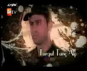 İki Yalancı Jenerik Dizi Müziği Albüm Kapağı