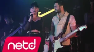 İlyas Yalçıntaş Ezgi Kosa Adım Adım Albüm Kapağı