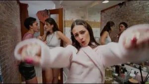 İnji Bellydancing Official Music Video Albüm Kapağı