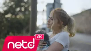 İpek Demir Çaresi Aşk