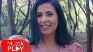 İpek Nazlı Uçurtmalar Albüm Kapağı
