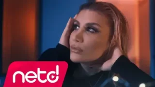 İrem Derici Dudak Payı