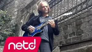 İskender Sesalan Aşk Gül ve Diken Albüm Kapağı