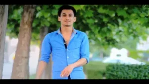 İsyanqar26 Ölüm Bana Gelecek Albüm Kapağı