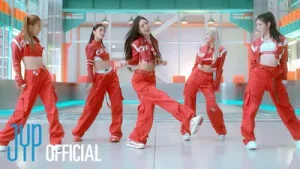 ITZY Cake M/V ITZY Albüm Kapağı