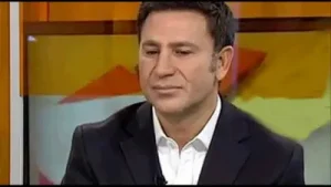 İzzet Yıldızhan Ey Ayrılık Albüm Kapağı