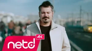 Kaan Ergin Dünya Yalandan Bir Kahpe Albüm Kapağı