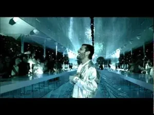 Kenan Doğulu Shake It Up Albüm Kapağı