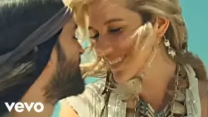 Kesha Your Love Is My Drug Albüm Kapağı